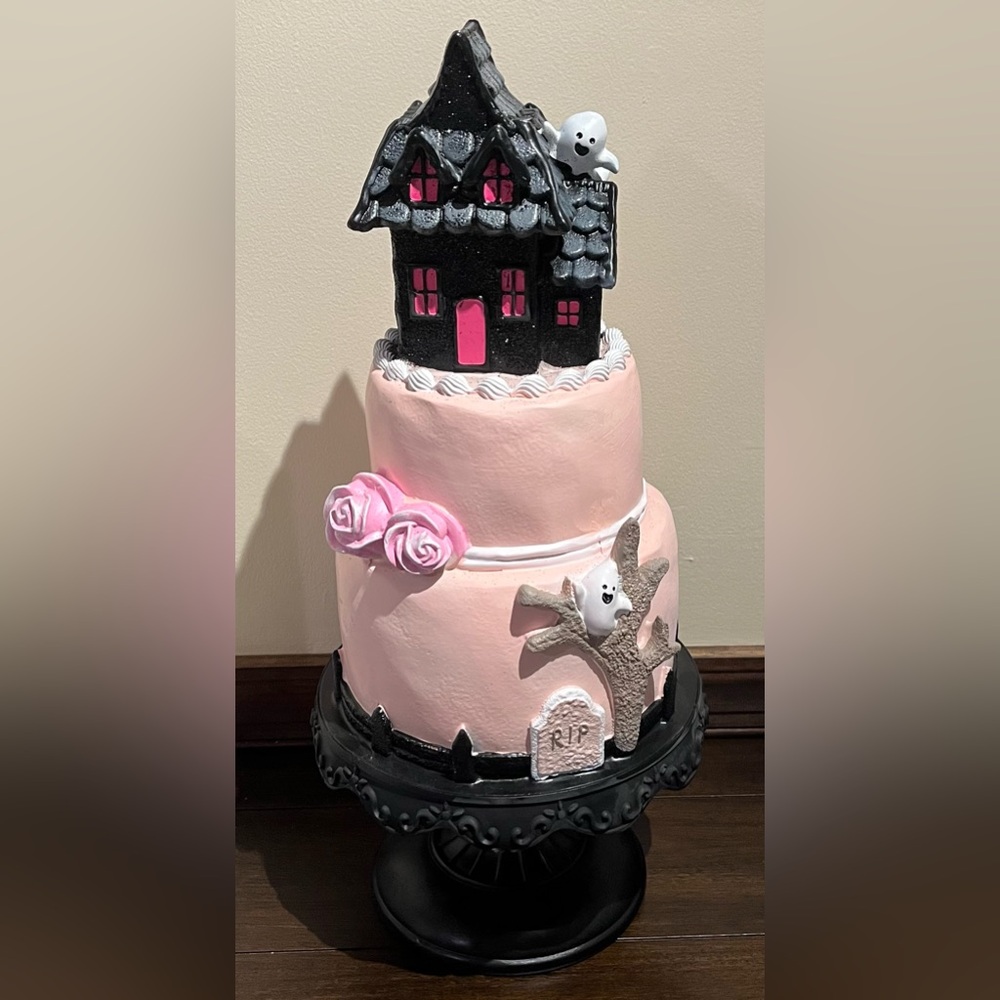 Pink Haunted House Halloween Cake TJ Maxx Homegoods Viral